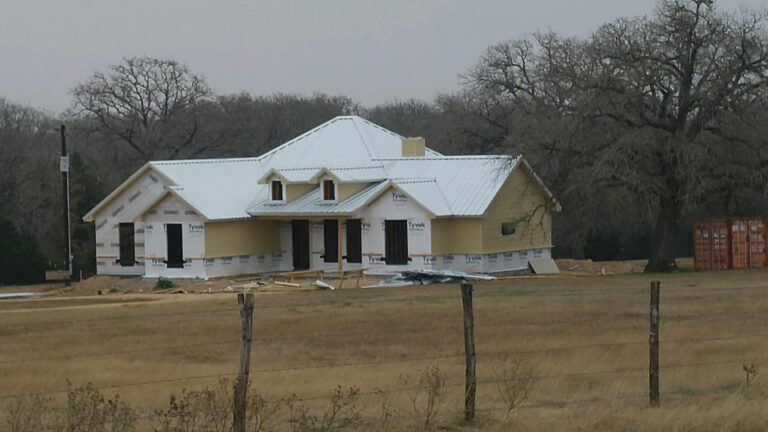 Galvalume Roof in Thorndale, TX.