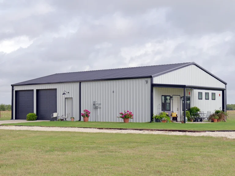 Family Barndominium in Little River Academy, TX.