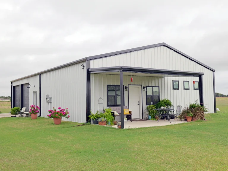 Family Barndominium in Little River Academy, TX.