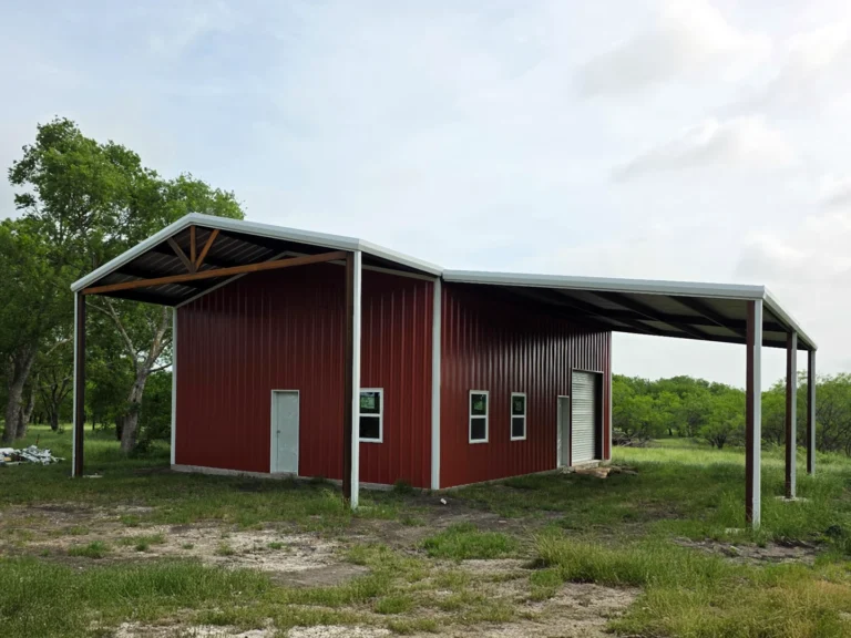 Red Barndominium in Groesbeck, TX.